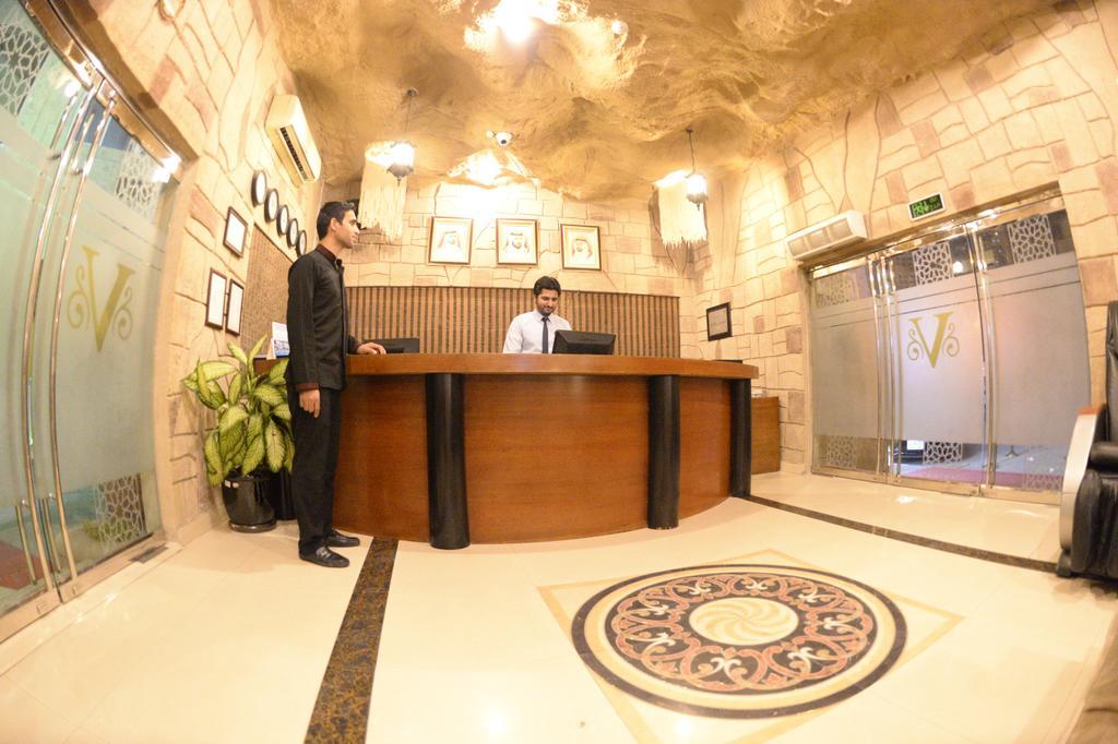 Verona Resort Sharjah Exterior foto